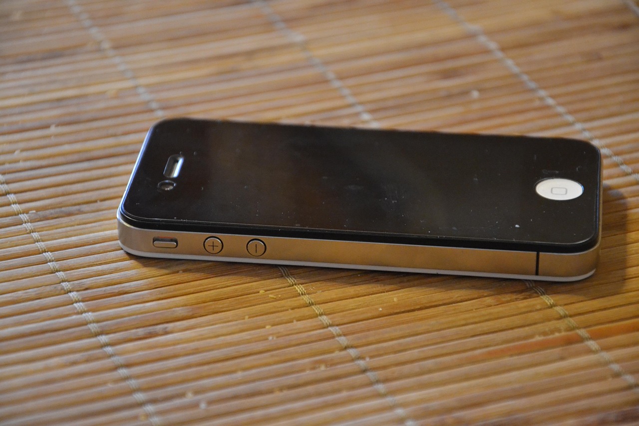 苹果iPhone 4今日最新价格概览
