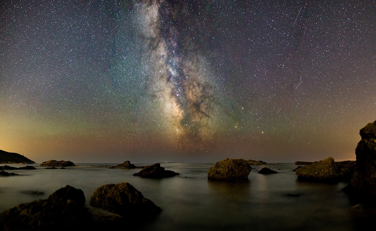 璀璨星空的独特魅力，4月明星Q版闪耀登场